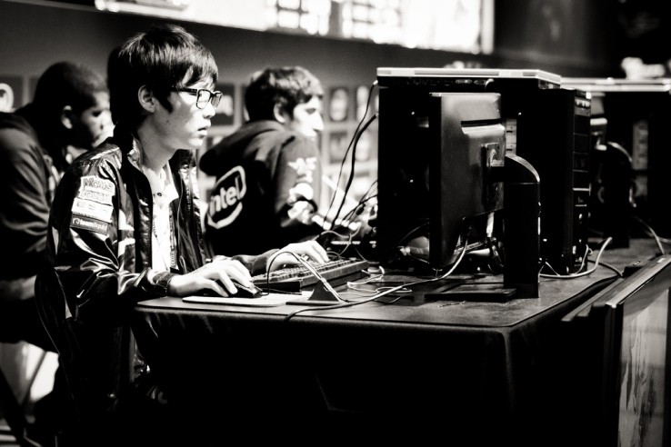 Tech Companies And The Global Rise Of E-Sports